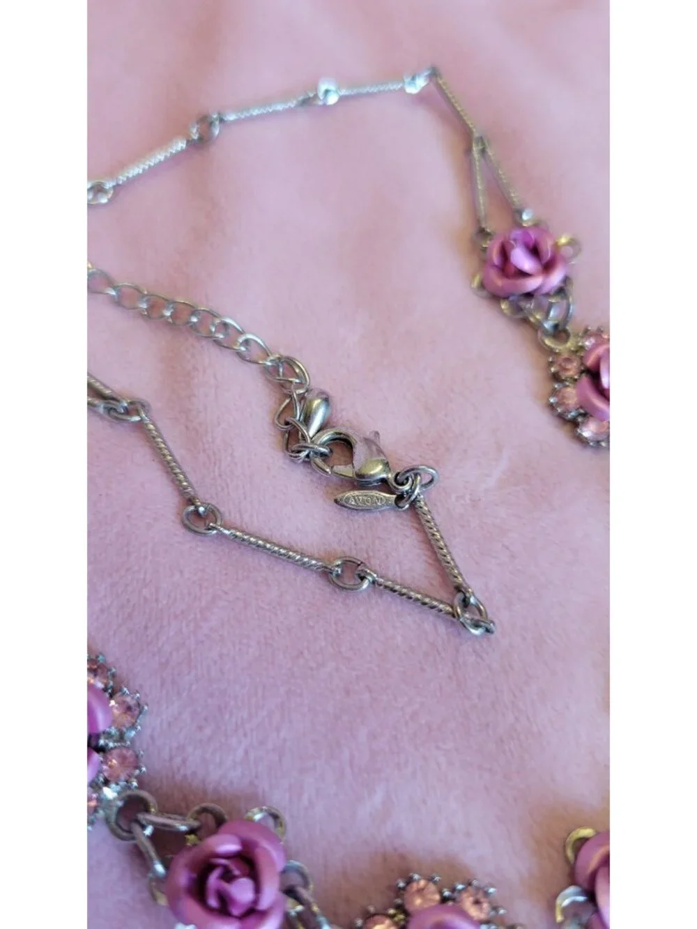 Vintage Avon Nina Ricci Silver Tone Pink Rhinestone Flower Choker Necklace N1A